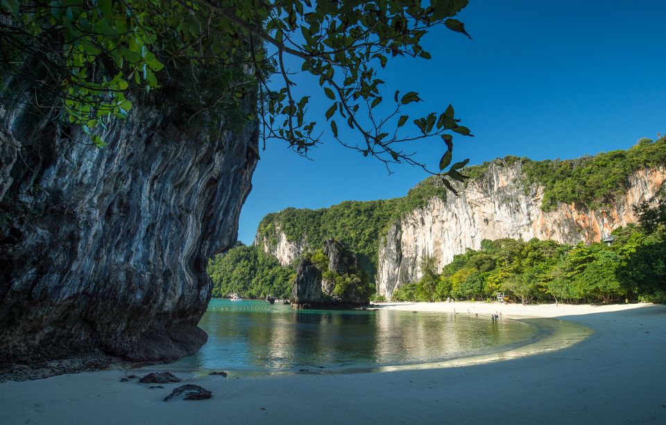 Krabi: Hong Islands Snorkeling With Lunch by Longtail Boat - Key Points