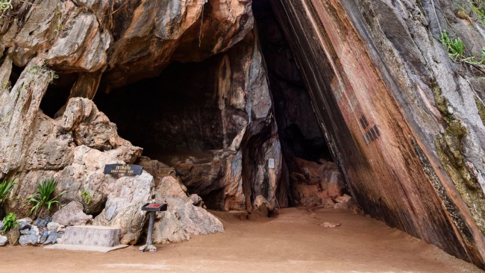 Krabi: James Bond, Khao Phing Kan, and Hong Island Boat Tour - Visiting Hong Island Sights