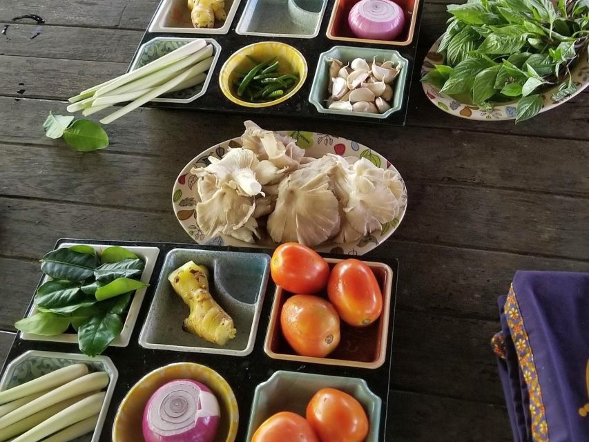 Krabi: Morning/Afternoon Thai Cooking Class at Yas Cookery - Delicious Meal Preparation