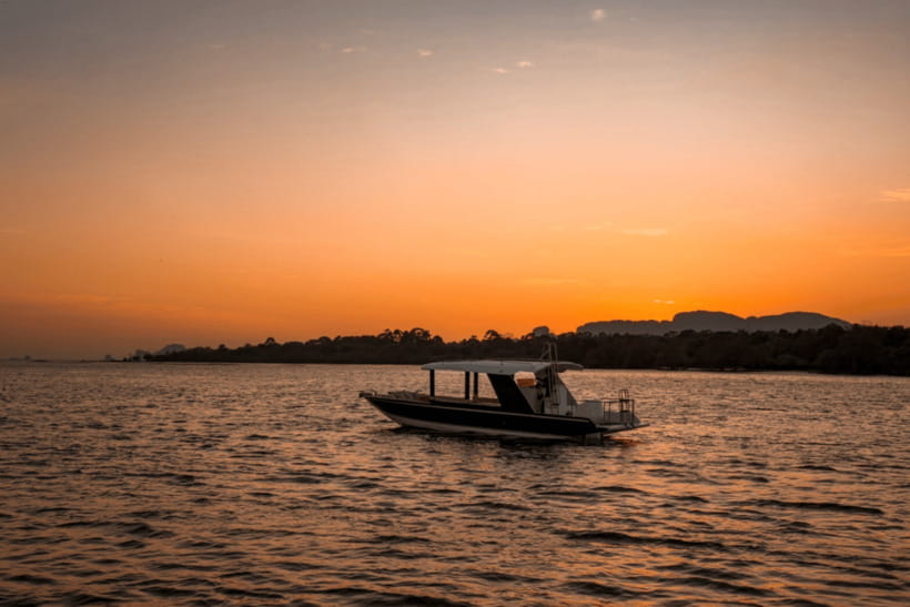 Krabi: Premium Private Speedboat 4 Island/Hong Island Tour - Frequently Asked Questions