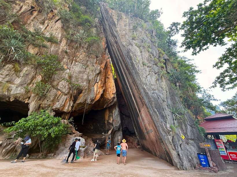Krabi: Private Tour to James Bond, Koh Panyi & Samet Nangshe - Admiring Samet Nangshe Viewpoint