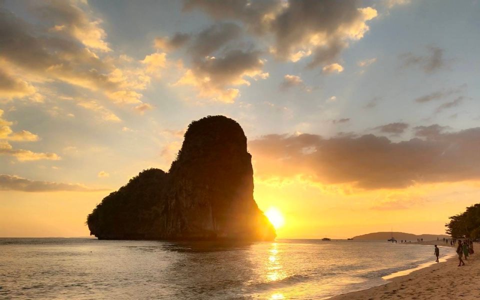 Krabi: Seven Islands Snorkel Cruise With Dinner - Dining Under the Sunset at Railay