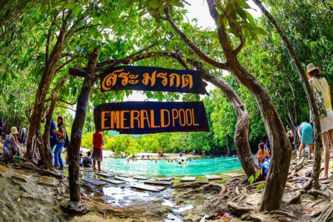 Krabi: Tiger Cave Temple, Emerald Pool and Hot Springs Tour - Hiking to the Tiger Cave Temple