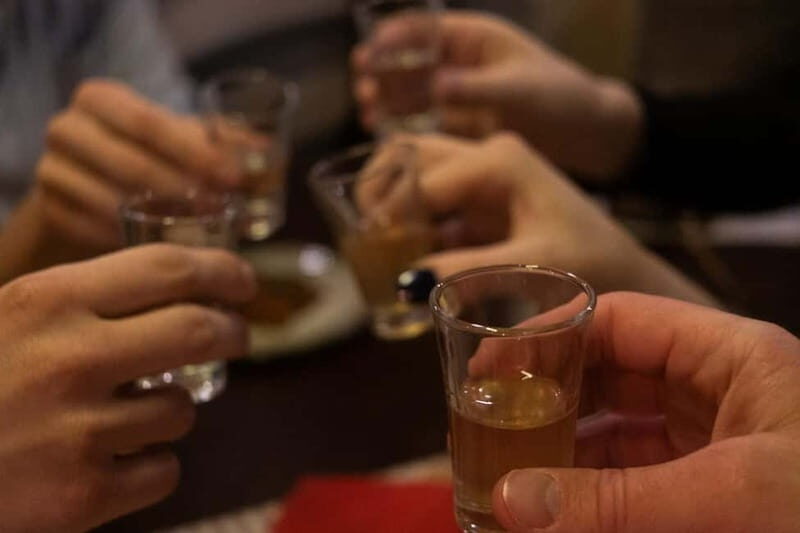 Krakow: 6-Course Full Polish Food Tour with Vodka Tasting - Practical Tips for Travelers