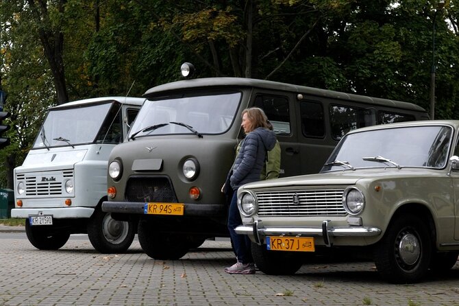 Krakow: A Short Guided Tour in a Communism-era Car of Nowa Huta - A Guided Tour Through Krakows Past