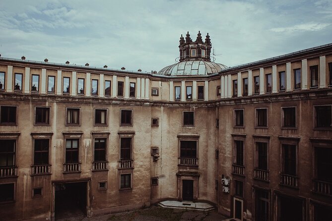Krakow: A Short Guided Tour in a Communism-era Car of Nowa Huta - Convenient Access to Local Amenities and Transportation
