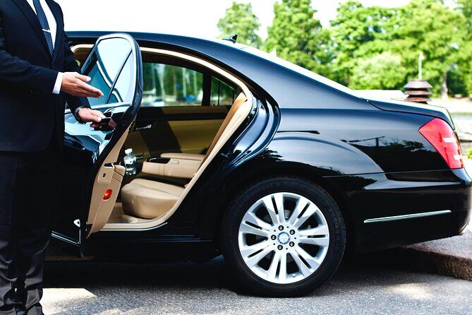 Krakow Airport  City Center or back- Private Transfer - Introduction: Your Hassle-Free Arrival in Krakow