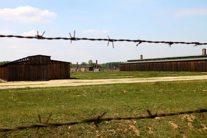 Kraków & Auschwitz-Birkenau Concentration Camp Full-Day Trip From Warsaw - Tour Itinerary