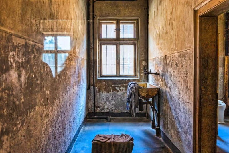 Krakow: Auschwitz-Birkenau Tour With Transport - Authenticity and Respect