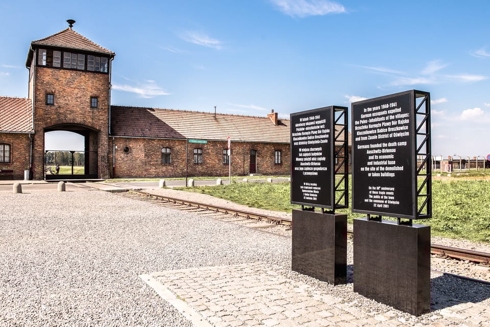 Krakow: Auschwitz-Birkenau & Wieliczka Salt Mine Day Tour - FAQ