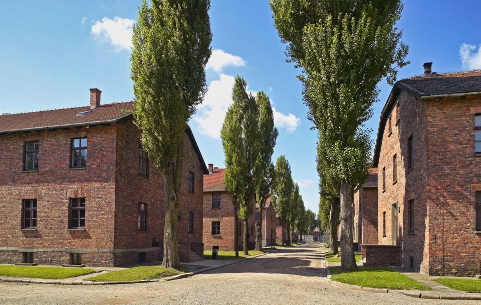 Krakow: Auschwitz Guided Tour with Optional Hotel Pickup - Analyzing the Value and Experience