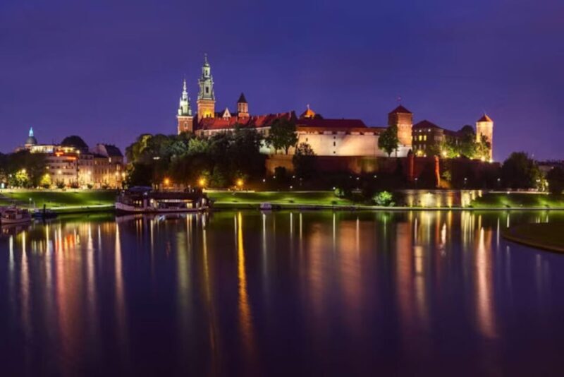 Krakow: Evening Gondola Cruise - Key Points