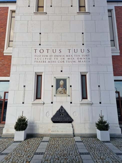 Krakow- Lagiewniki John Paul II Center and Divine Mercy - FAQ