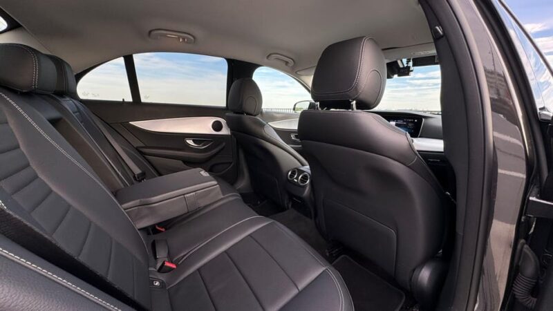 Krakow: Premium Private Transfer to Ostrava, Czech Republic - Booking and Payment