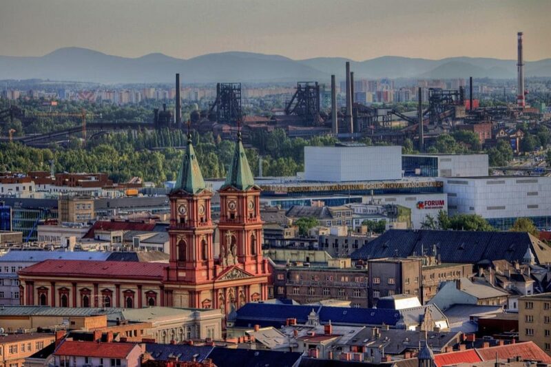 Krakow: Premium Private Transfer to Ostrava, Czech Republic - Driver Qualifications