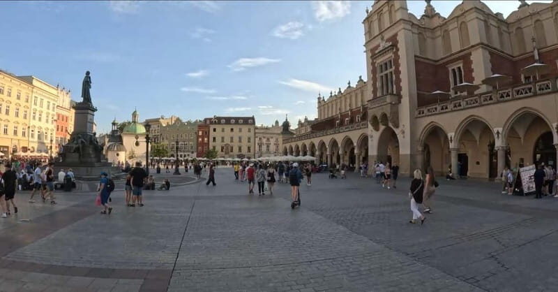 Krakow: Rent Premium Electric Scooter Segway G2 Max 12h/4h - Key Points