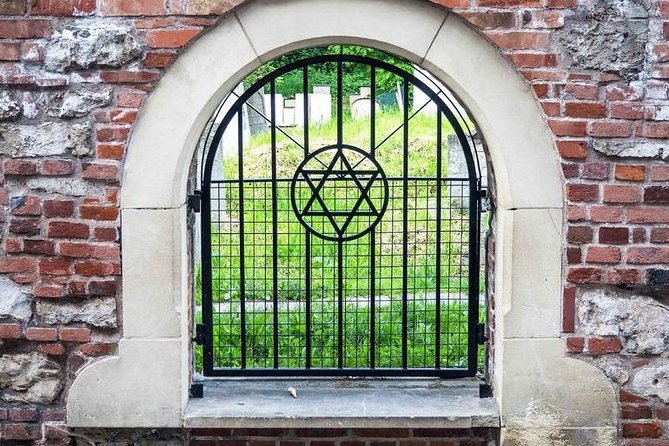 Krakow: Schindler's Factory and Former Ghetto Tour - Tour Format and Transportation