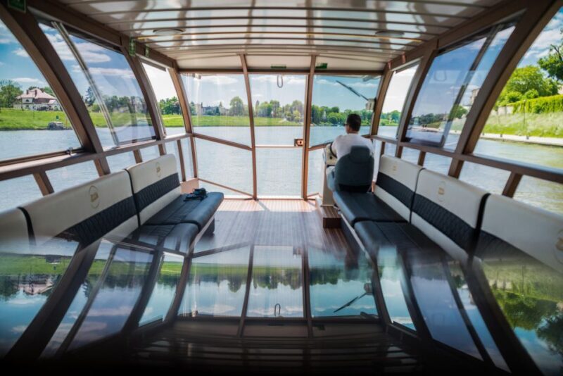 Krakow: Sightseeing Cruise on Vistula River with Audio Guide - What to Expect on Board