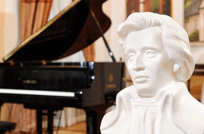 Kraków: VIP Candlelight Concert The Music of Fryderyk Chopin - Key Points