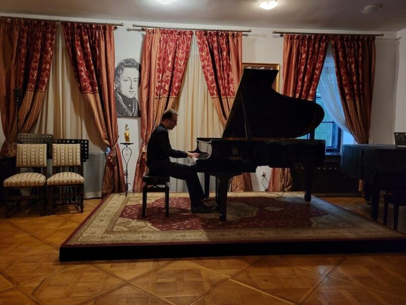 Kraków: VIP Candlelight Concert The Music of Fryderyk Chopin - The Venue: A Historic Treasure