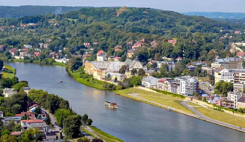 Krakow: Vistula River Cruise to Tyniec Monastery - Key Points