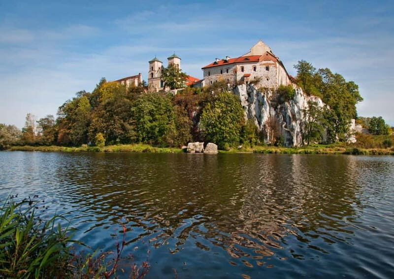 Krakow: Vistula River Cruise to Tyniec Monastery - An In-Depth Look at the Vistula River Cruise to Tyniec Monastery