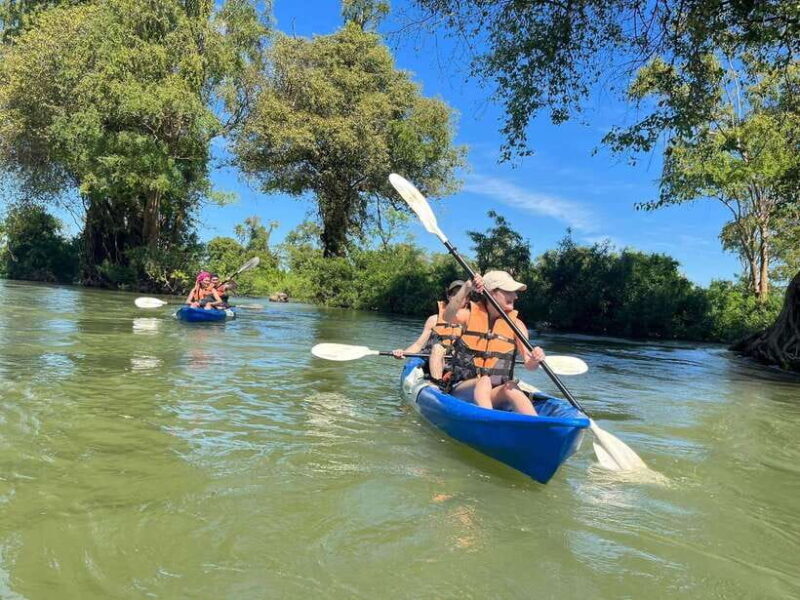Kratie: Half-Day Kayak Adventure with Dolphin Watching - Key Points