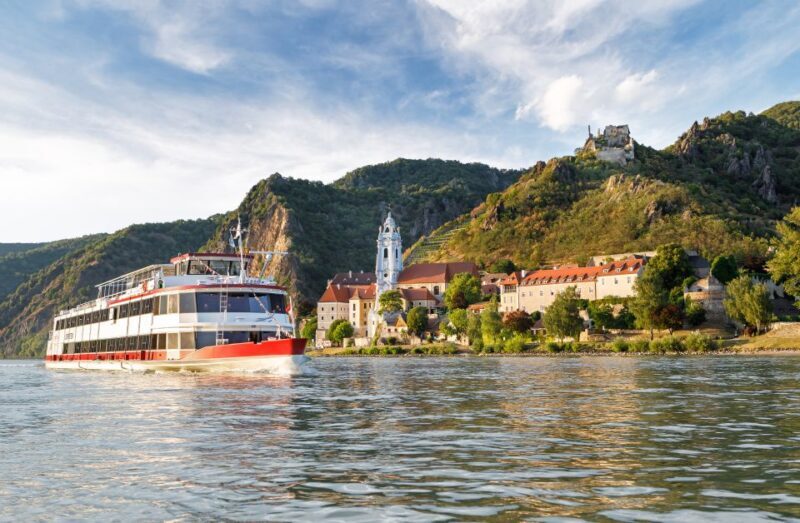 Krems: Wachau Valley River Cruise with 3-Course Meal - Key Points