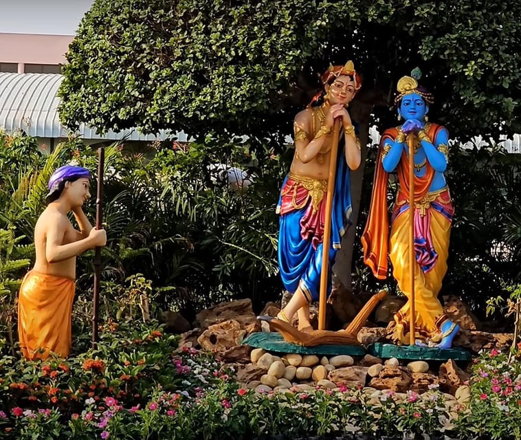 Krishnas Kingdom Mathura Vrindavan Tour - Meals and Personal Expenses