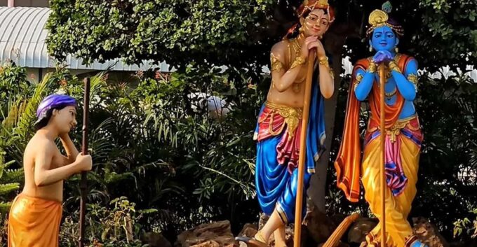 Krishnas Kingdom Mathura Vrindavan Tour - Best Time to Visit