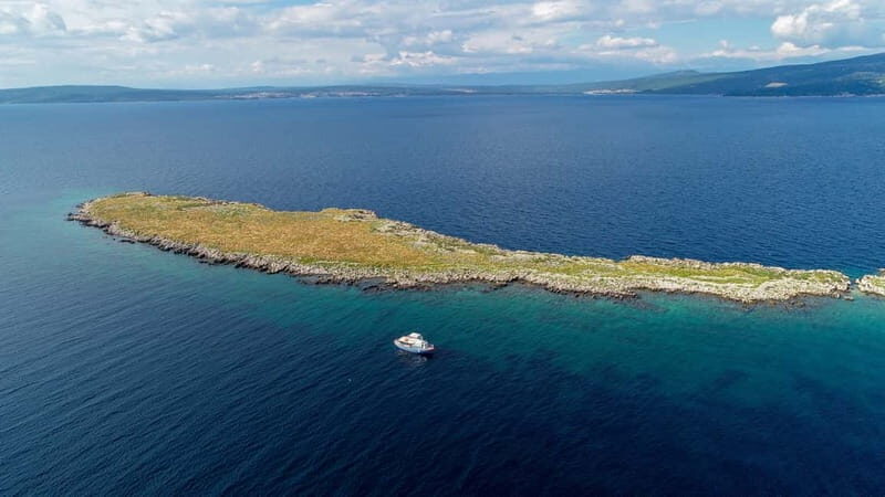 Krk: Golden Beach and Blue Cave Cruise with Welcome Drink - Frequently Asked Questions