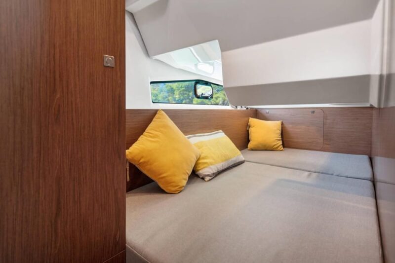 Krk: Rent a boat Merry Fisher 1095 - An In-Depth Look at the Boat Rental Experience