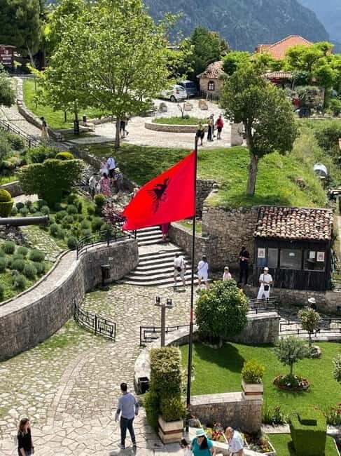 Kruja the albanian landmark and Bektashee Religion center - FAQ