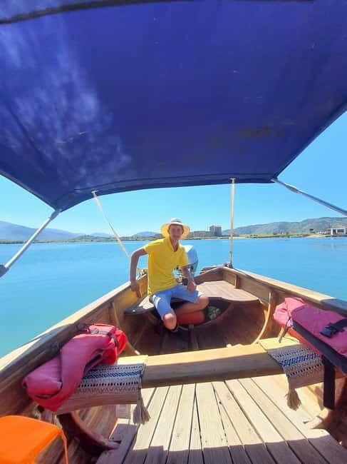 Ksamil: Mussel Sailing Tour with Food and Drink in Albania - Exploring the Ksamil Mussel Sailing Tour: A Detailed Breakdown  