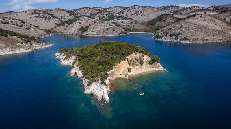 Ksamil: Private Boat Tour to Tongo Island for 3-6 People - Introduction