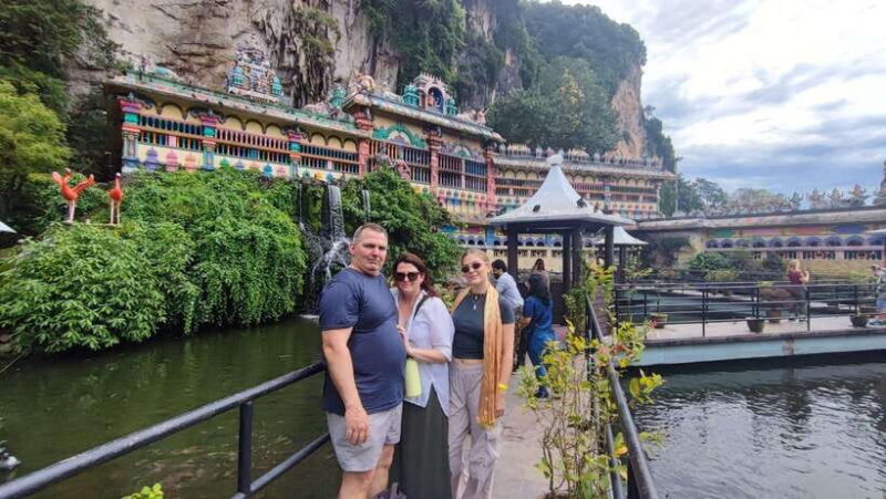 Kuala Lumpur: Batu Caves, Thean Hou Temple & National Mosque - Authentic Reviews and Insights