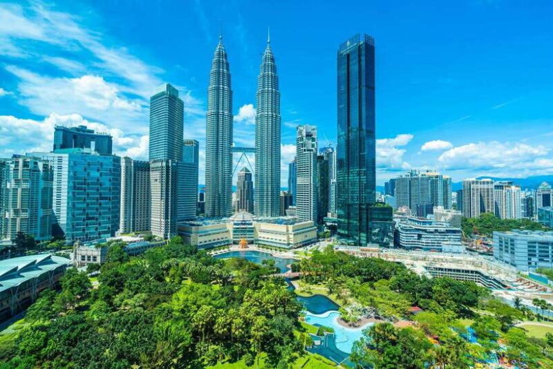 Kuala Lumpur: City Highlights, Batu Caves, and Malacca Tour - Key Points  
