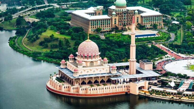 Kuala Lumpur: City Tour, KL Tower Ticket & Putrajaya w/ Boat - An In-Depth Look at the Tour Experience