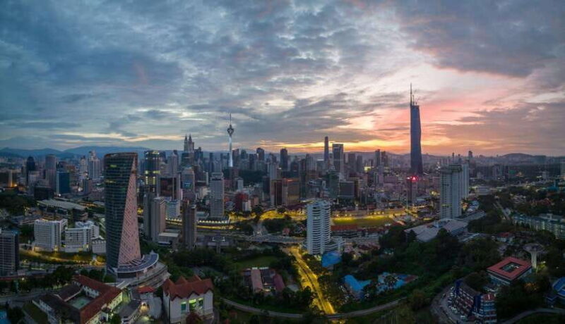 Kuala Lumpur Full-Day Private City Tour with 22 Attractions - Detailed Breakdown of the Itinerary