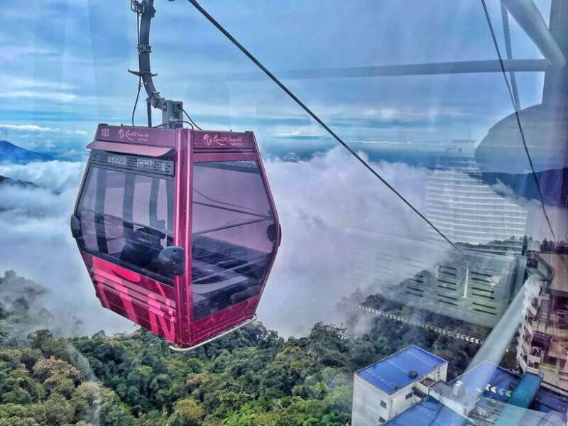 Kuala Lumpur: Genting Highlands & Batu Caves Day Trip - Pickup and Start