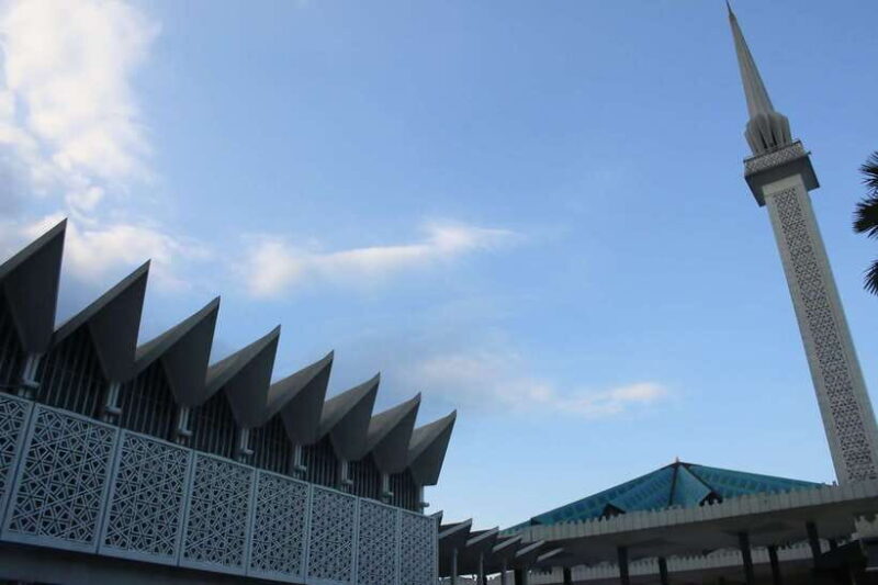 Kuala Lumpur: Private Half-Day City Tour - Authentic Experiences and Hidden Gems