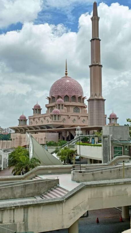 Kuala Lumpur: Putrajaya Tour with Hotel Pickup - Key Points