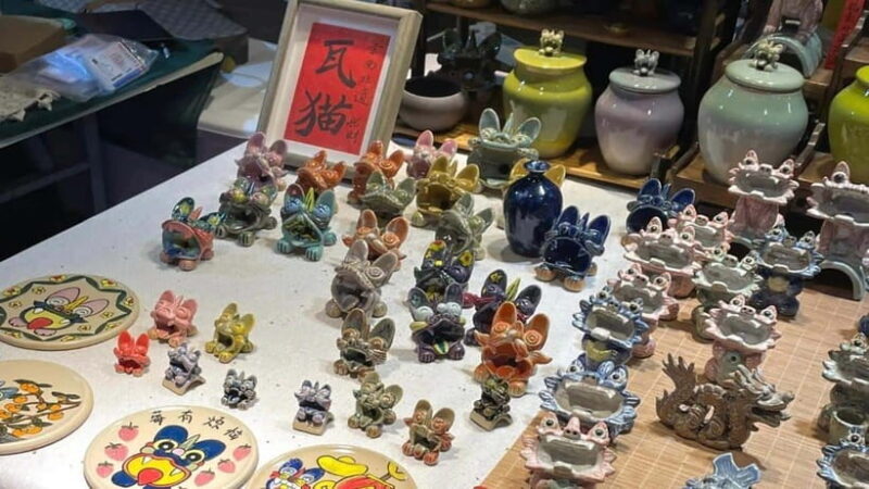 Kunming: Tile Cat Making Experience & Old Town/City Tour - Key Points