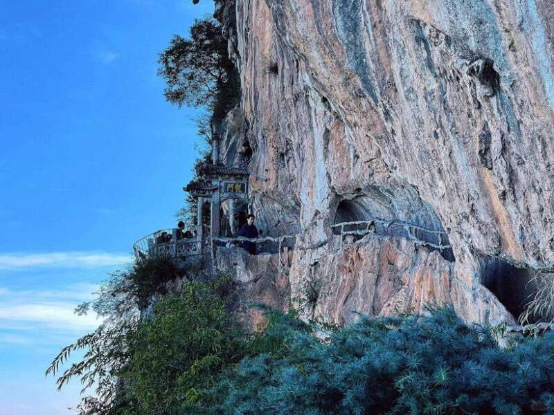 Kunming Western Hills Scenic Area Private Tour (Half Day) - Key Points  
