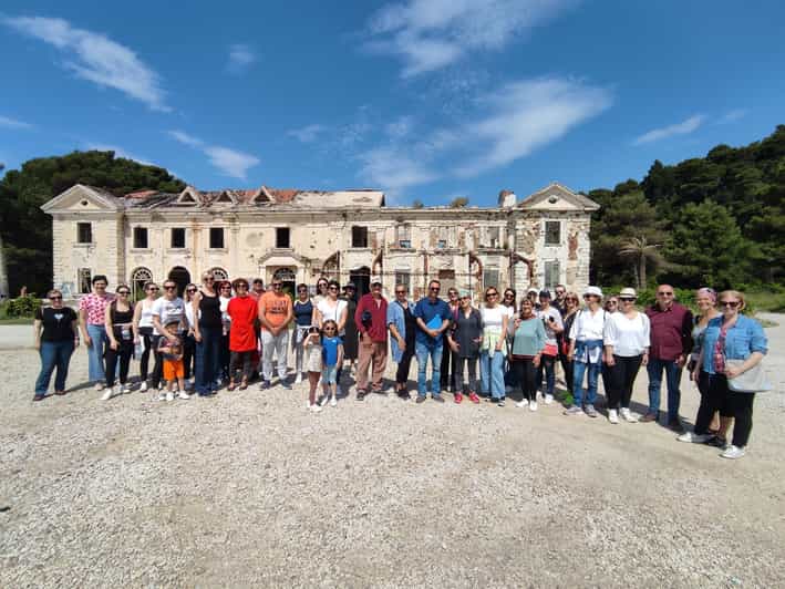 Kupari Guided Tour: From Holiday Resort to War Zone - Meeting Point and Accessibility
