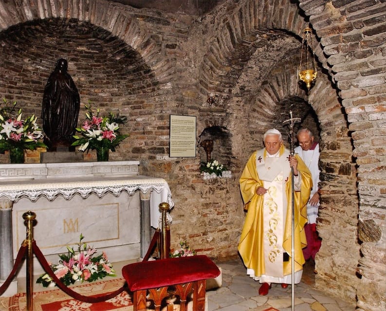 Kusadasi: Ephesus, House of Virgin Mary, and Temple Tour - Discovering Ephesus and Its Surroundings