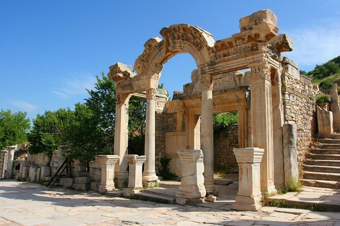 Kusadasi Port Private Ephesus and House Of Virgin Mary Tour - Visiting the House of Virgin Mary