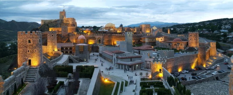 Kutaisi: 8-Day Private Group Tour with Accommodation - An In-Depth Look at the 8-Day Journey
