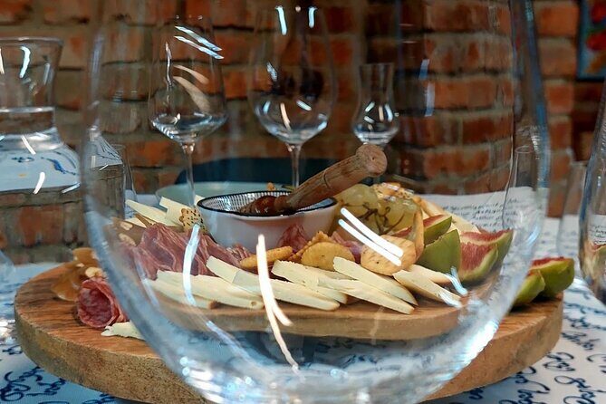 Kutaisi uncorked: Wine Tasting at a local Family Home - Key Points