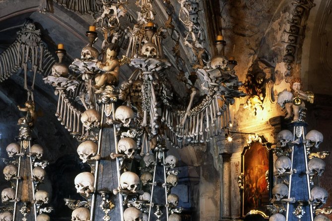 Kutna Hora & St. Barbara Cathedral & Ossuary - Exploring the City